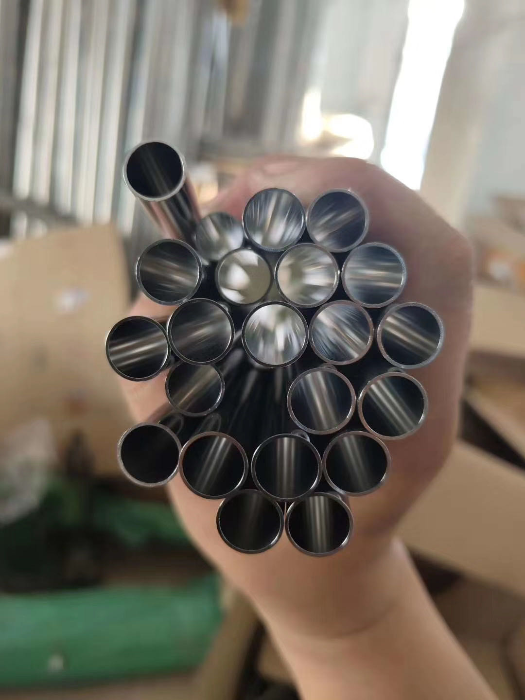 304不銹鋼管需求恢復(fù)緩慢，料今跌幅收窄，部分品種或止跌趨穩(wěn)